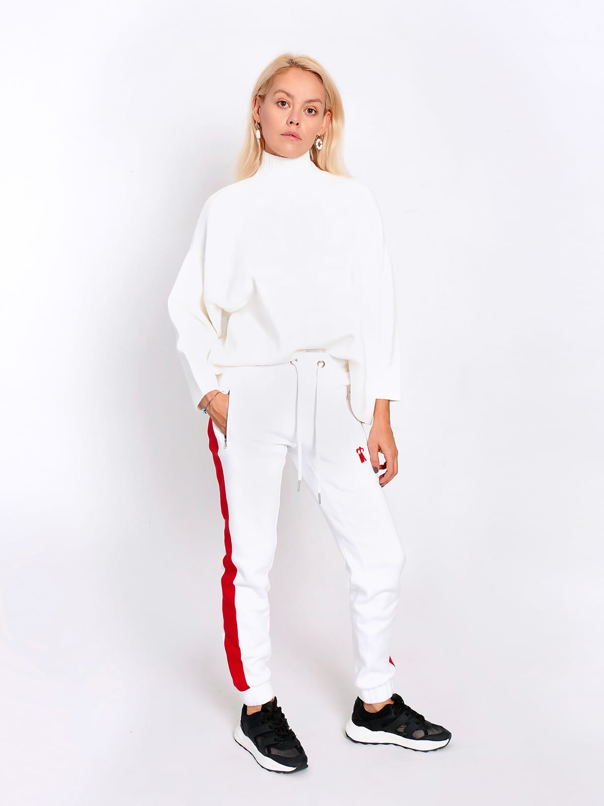 WHITE RED SWEATS - DILIGENT Clothes Official Site / Poland / Fashion ...